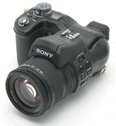 Sony DSC-F828 — одна из топ-моделей незеркальных цифровых камер с расширенными функциональными возможностями