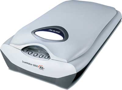 Microtek ScanMaker 6800 — первый планшетный сканер, в котором была реализована технология Digital ICE Photo Print