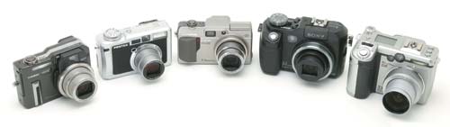 Casio EX-P700, Pentax Optio 750Z, Olympus C-7000 Z, Sony DSC-V3 и Canon PowerShot G6