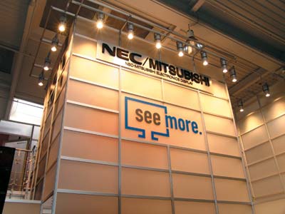 Стенд компании NEC-Mitsubishi Electronics Display
