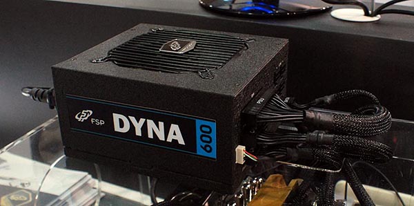 Цифровой блок питания DA-600 серии DYNA