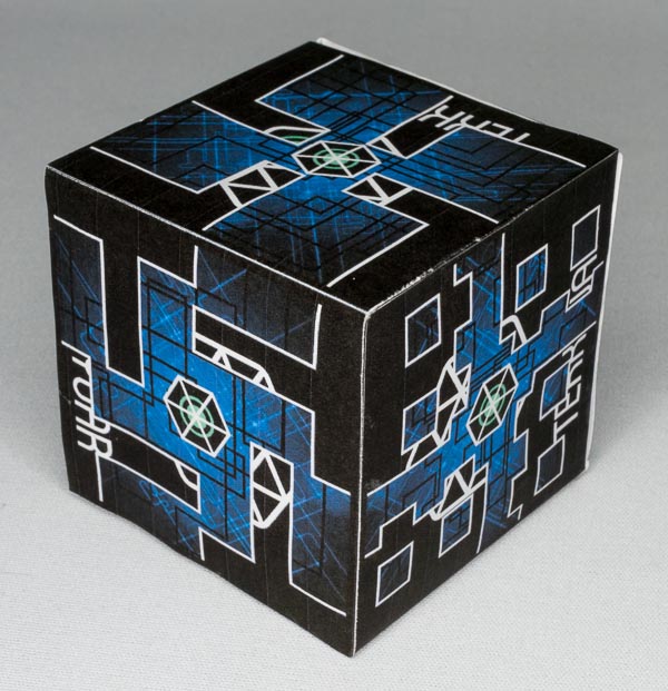 Бумажный куб для управления приложением TekkyuAR