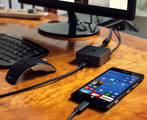 Lumia 950 Continuum Dock