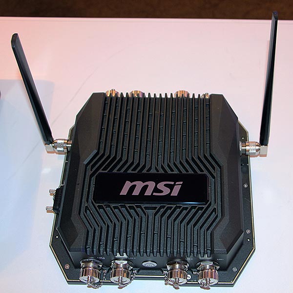 Шлюз для подключения устройств категории интернета вещей MSI X1000