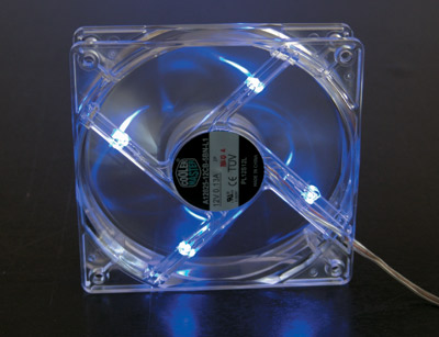120-миллиметровый вентилятор с четырьмя светодиодами голубого свечения