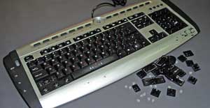 Заметно «полысела» после падения клавиатура OKLICK 360M