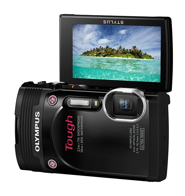 Дисплей Olympus TG-850 можно повернуть на 180°, что удобно при съемке автопортретов