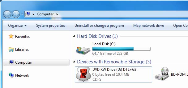 При подключении накопителя к ПК виден только открытый раздел с файловой системой CDFS