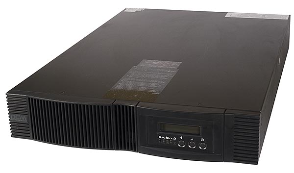 Внешний вид ИБП Powercom VRT-2000XL