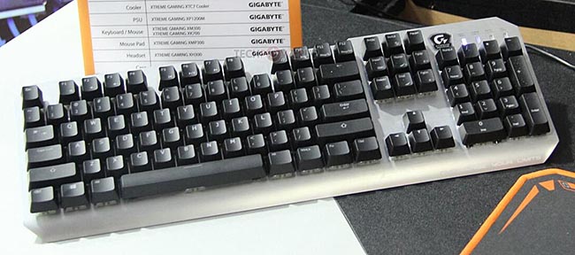 Клавиатура Gigabyte XK700
