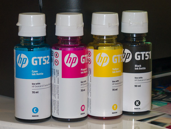 Флаконы с оригинальными чернилами HP серий GT51 и GT52