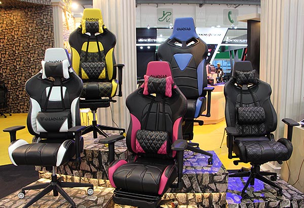 Игровые кресла линейки Achilles RGB