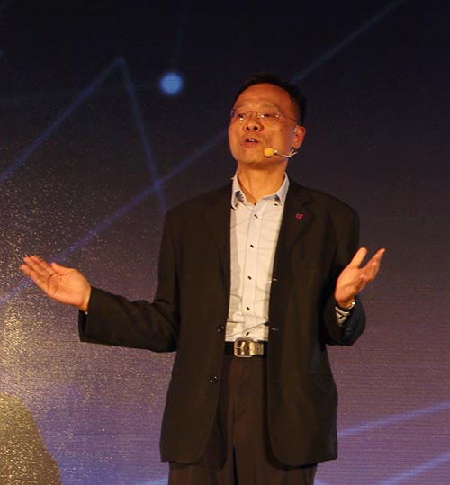 Ли Чан (Li Chang), заместитель генерального секретаря Тайпейской компьютерной ассоциации (TCA)