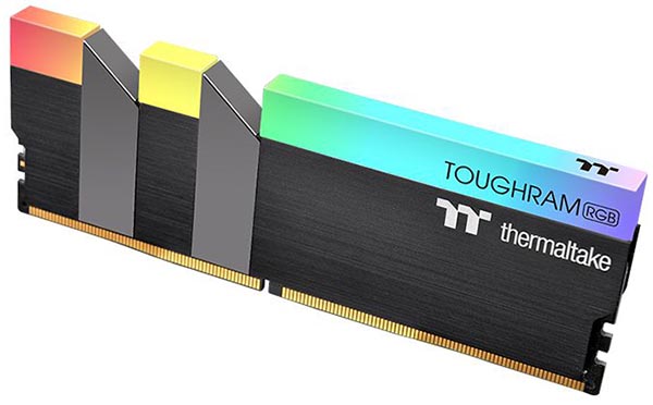Thermaltake Toughram RGB DDR4
